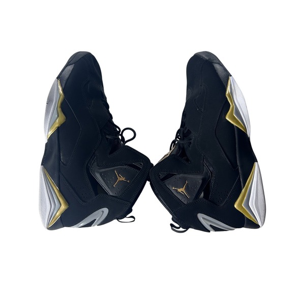 Jordan True Flight Men Size 13 Black Gold Basketball Sneakers Shoes 342964 070 - Picture 5 of 10